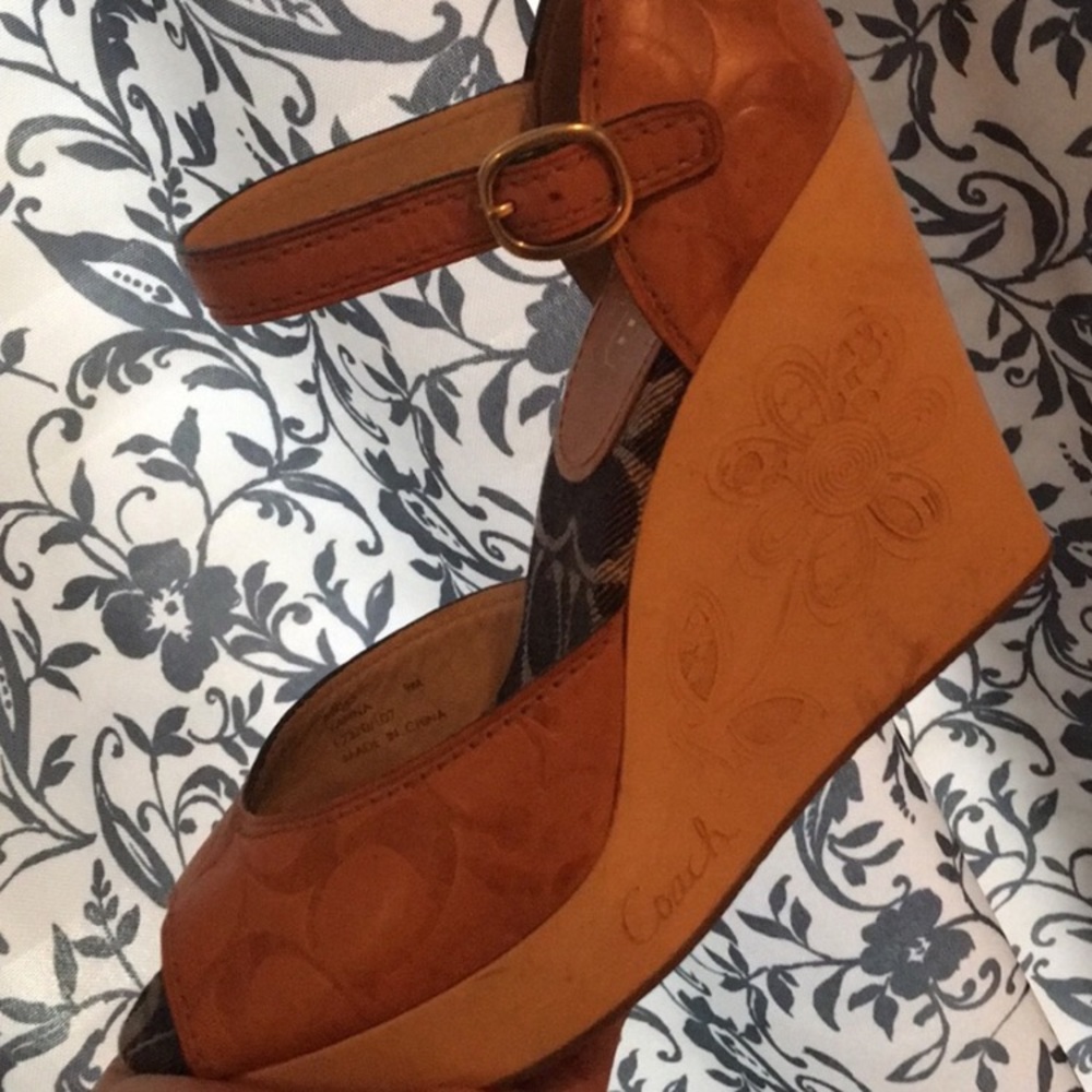Coach Platform Wedges, Nude Size 9 NWOT